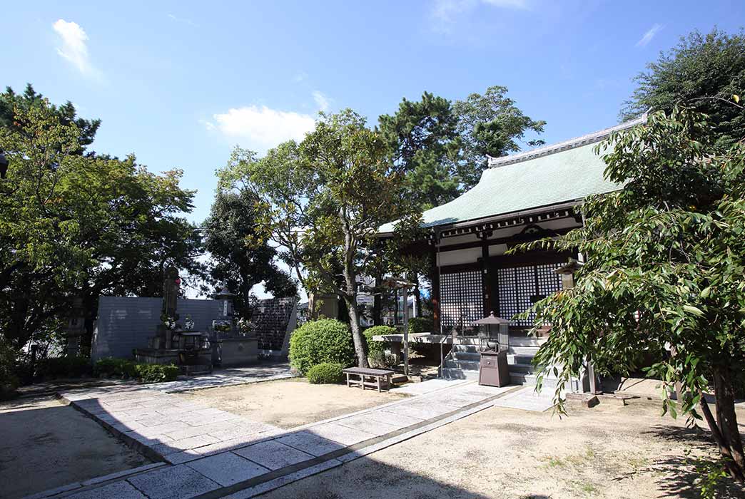 永代供養納骨塔について